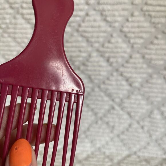 Vintage Pink Lift Comb Hair Pick w/ Handle Retro Hair Care USA Goody Unbreakable - Picture 4 of 4
